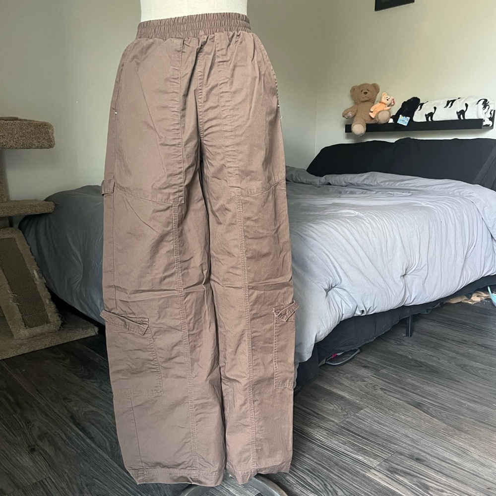 wide leg cargo pant